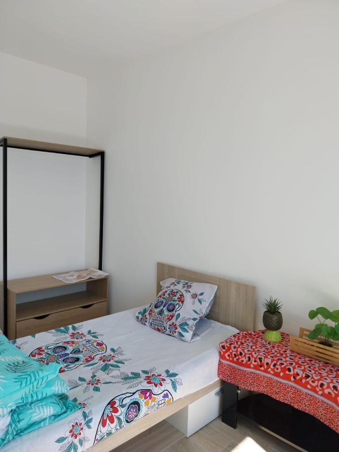 Thecalc Homes 2Bedroom+1Kitchen Sartrouville Kültér fotó
